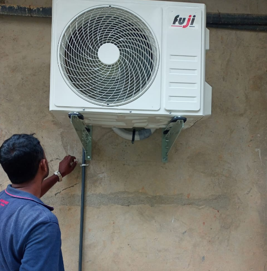 Fuji Smart Wi-Fi Inverter Air Conditioner 12000BTU [FU-INV12000LS] 